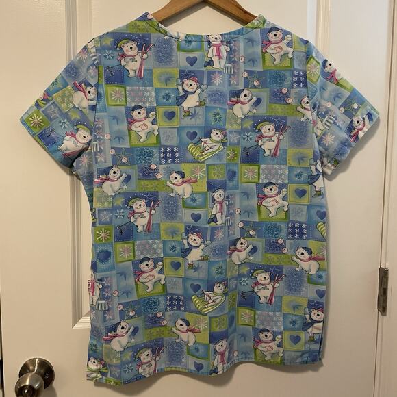 White Cross Scrub Top Polar Bear Snowflakes Christmas Winter Holiday Print Small - Picture 3 of 8